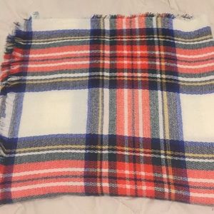 Old navy blanket scarf